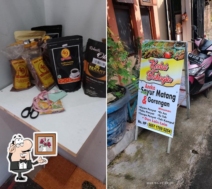Kedai bahagia