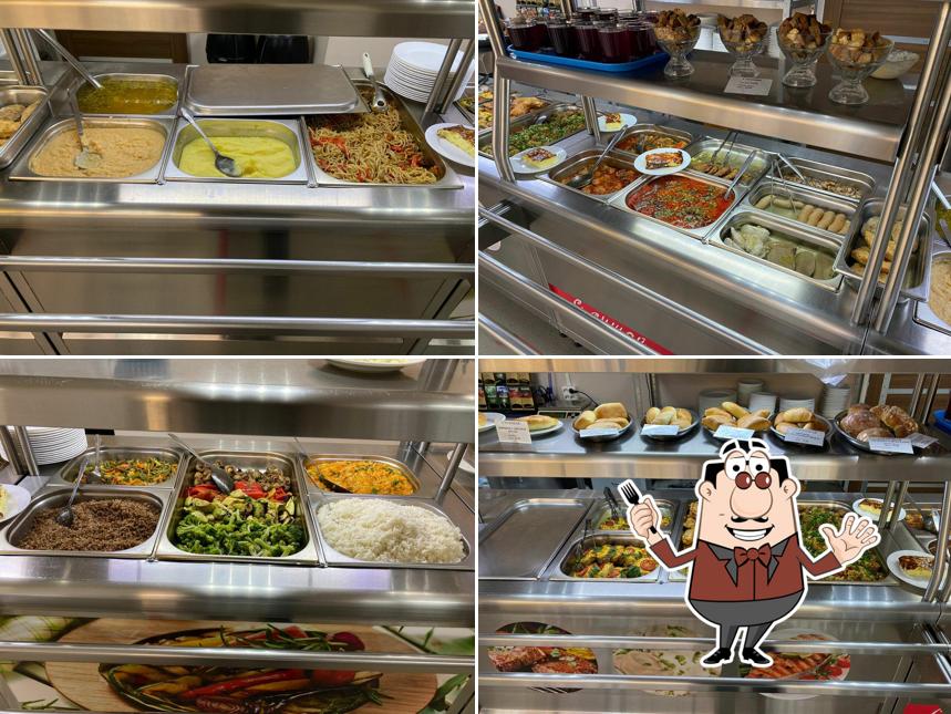 Еда в "Столовой"