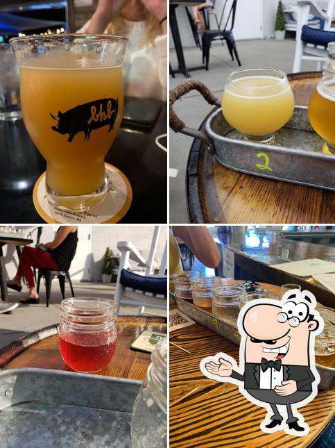 Finn's Craft Beer Tap House