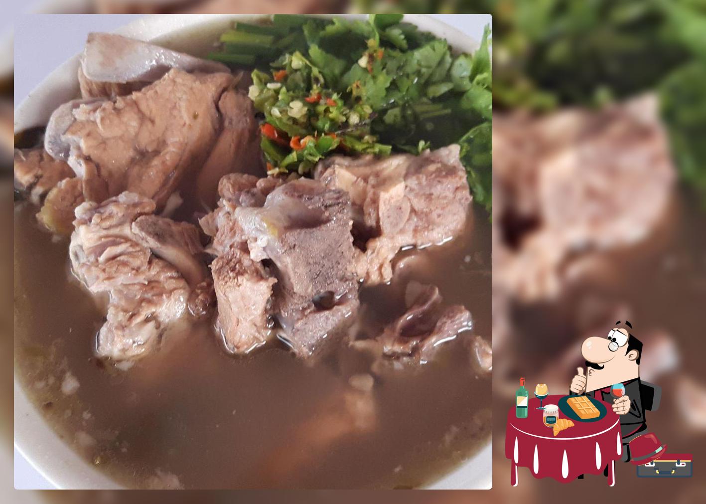 บ้านเขียวเตี๋ยวหมูตุ๋น