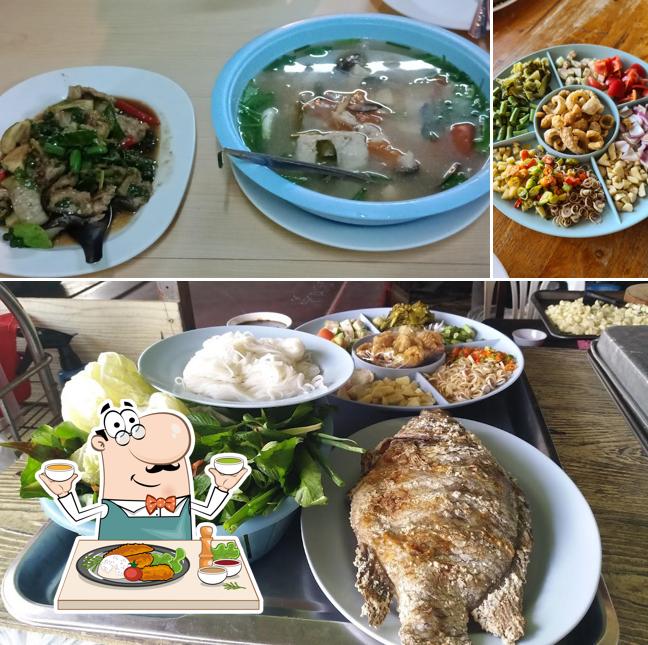 Lom Choi Pla Pao Restaurant