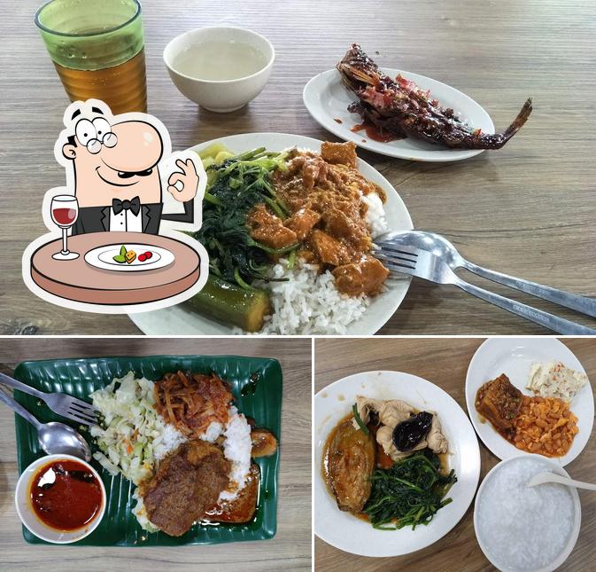 Restoran 58G Mixed Rice • 经济杂饭