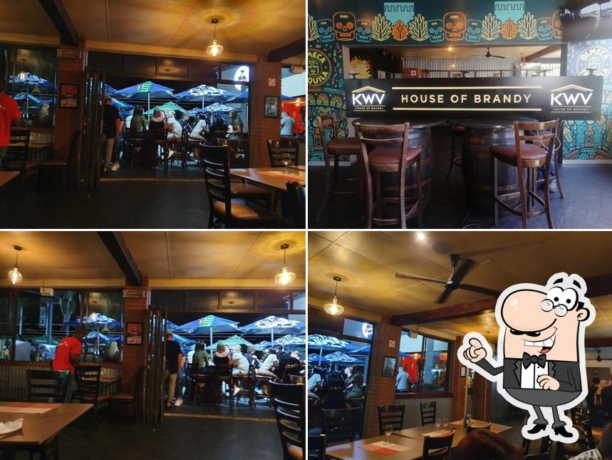 Top Dog Pub & Grill Restaurant