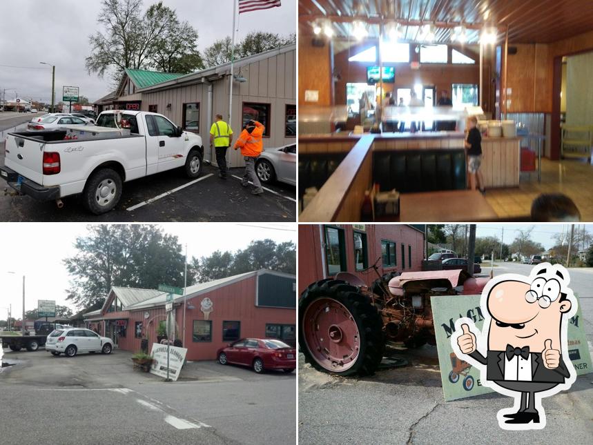 Magnolia Blossom Cafe
