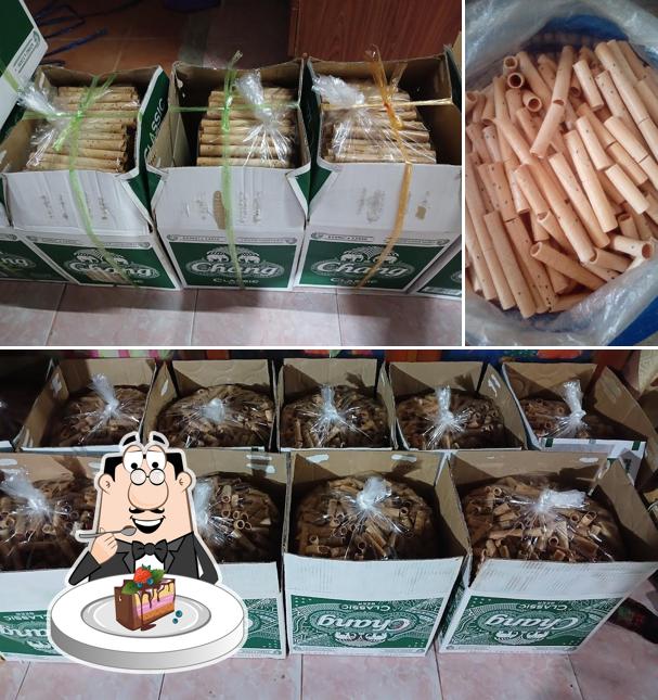 บ้านยายทอง ขนมทองม้วน