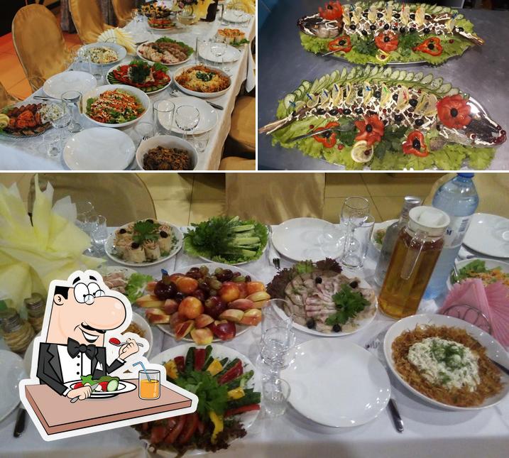 Катя и Даша