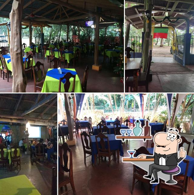 Seafood Cabin