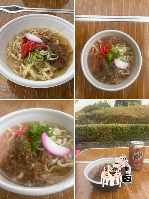 美らそば キッチンカー