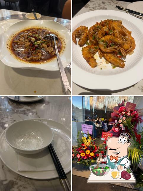 Rockies & River Restaurant 山河聚