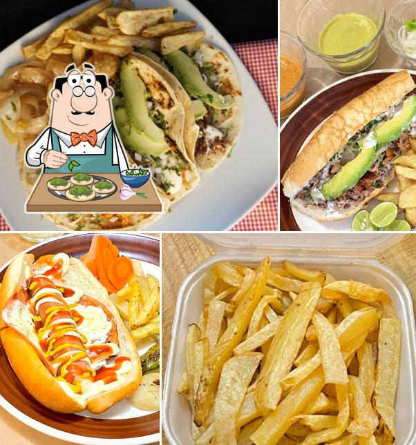 Taquería El Compayito Suc. Express Infonavit