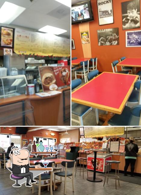 Droopy's Gyros