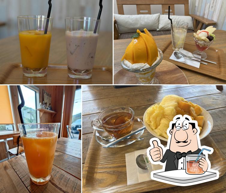 Ann's Farm Fruit Market and Cafe