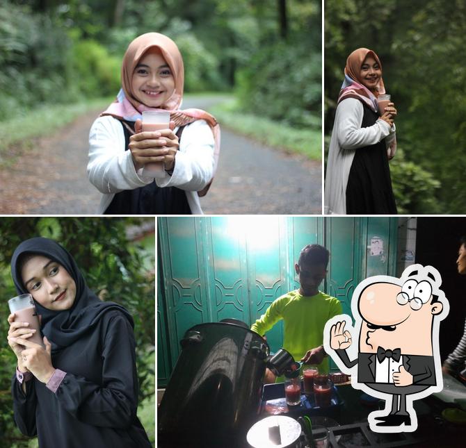 BAR BAR SUSU JAHE MERAH