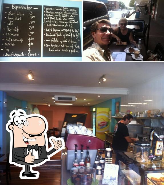 Head High Cafe
