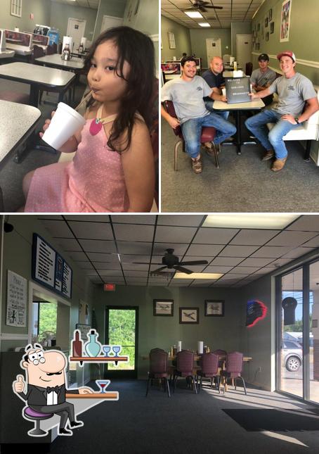 Sam Jon’s Diner