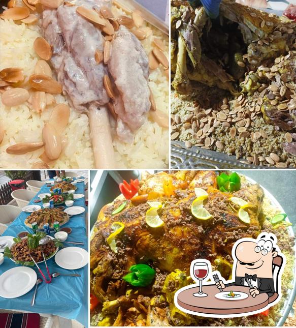 مطعم أهل الكرم للمناسف العربيه والزرب