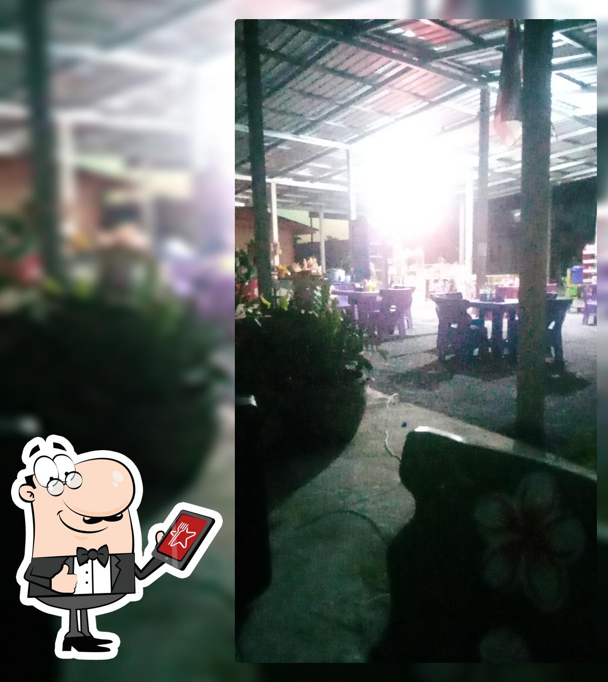 ร้านบ้านเพื่อน อาหารตามสั่ง