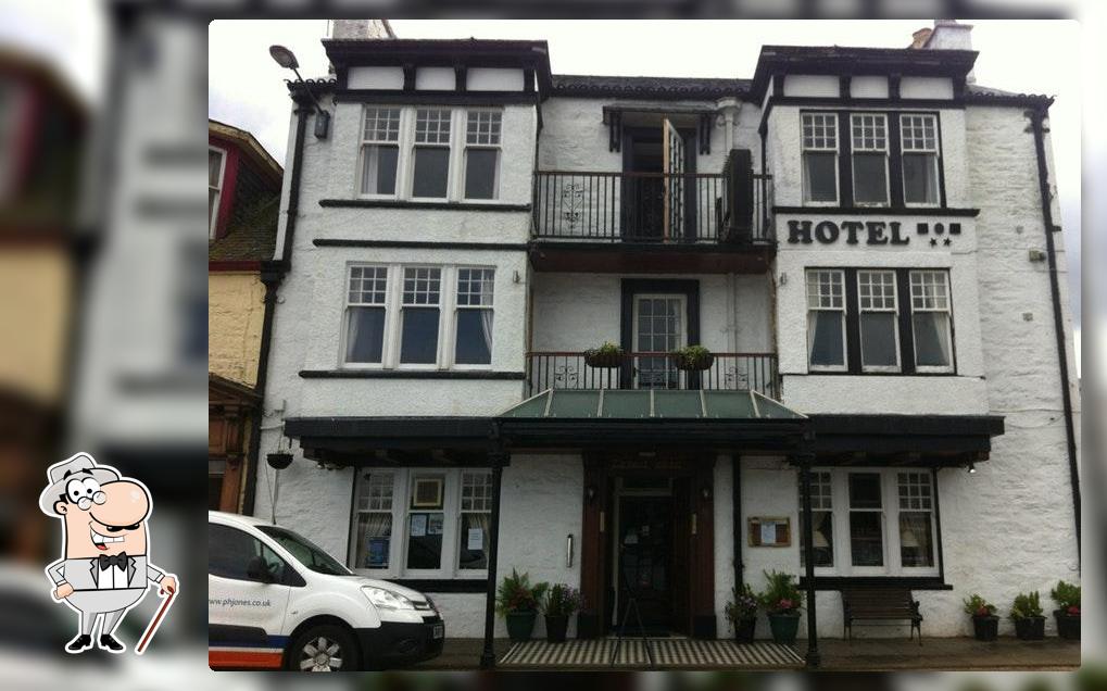 Tarbert Hotel