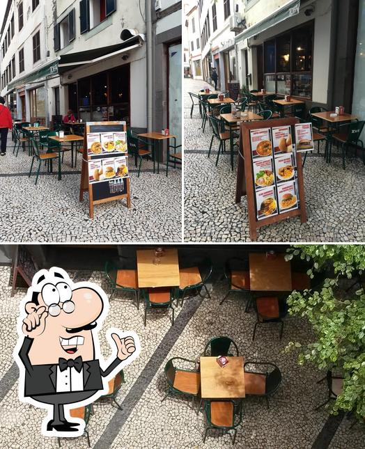 Diana's Café & Whisky bar