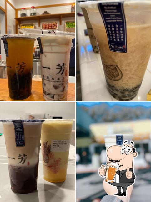 Yifang Taiwan Fruit Tea