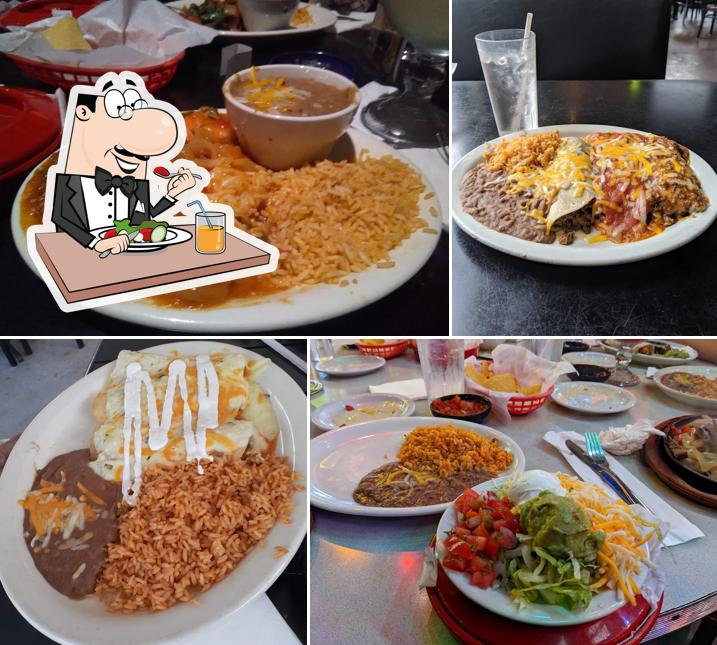 Tres Amigos Cantina