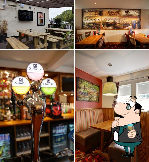 The Rose & Crown