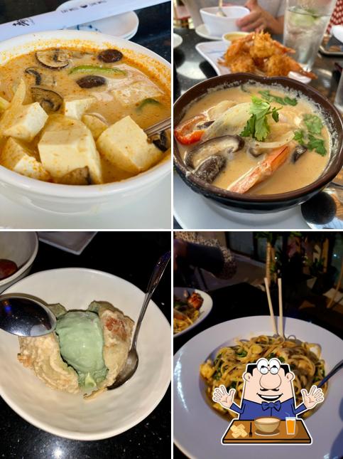 Papercrane Asian Bistro ( LOCATED GALLERIA MALL KEY BISCAYNE)
