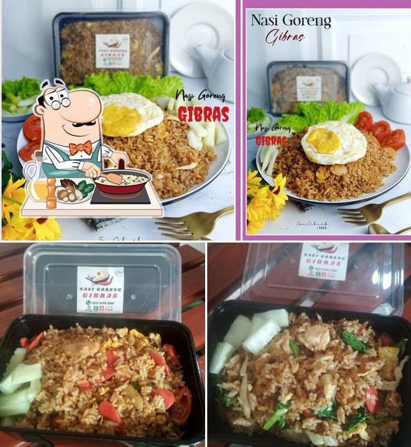 Nasi Goreng Gibras