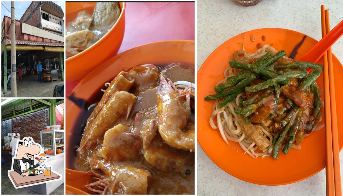 Pusing Prawn Noodle