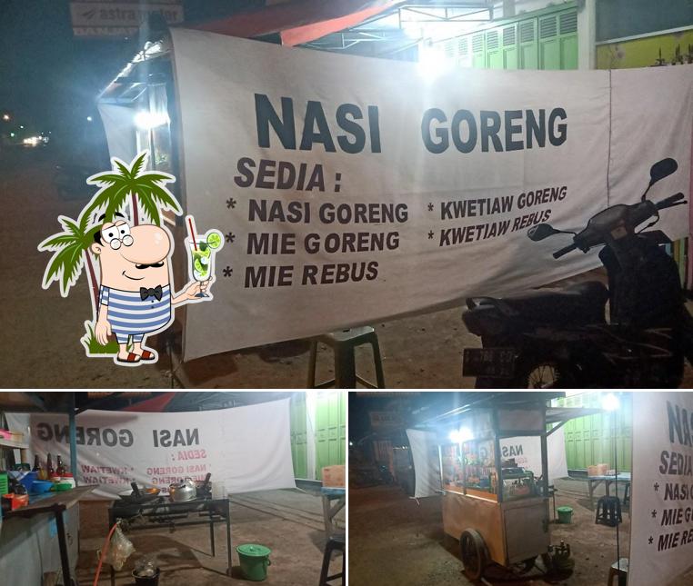 NASI GORENG TEA