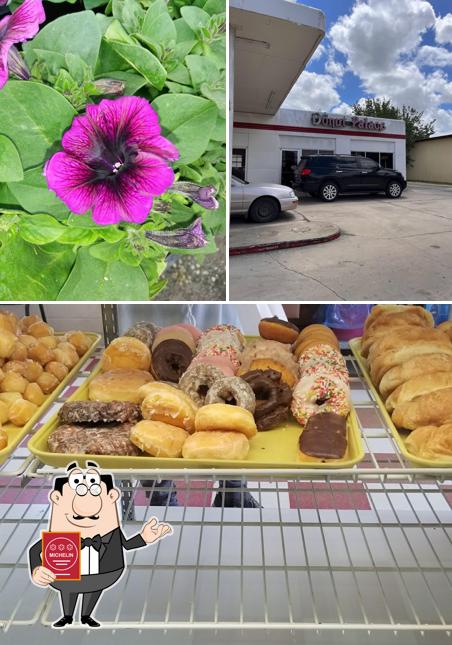 Donut Palace