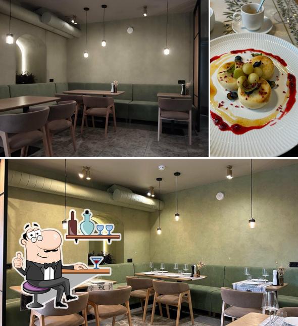 Посмотрите на этот снимок, где видны внутреннее оформление и еда в Airy Restaurant