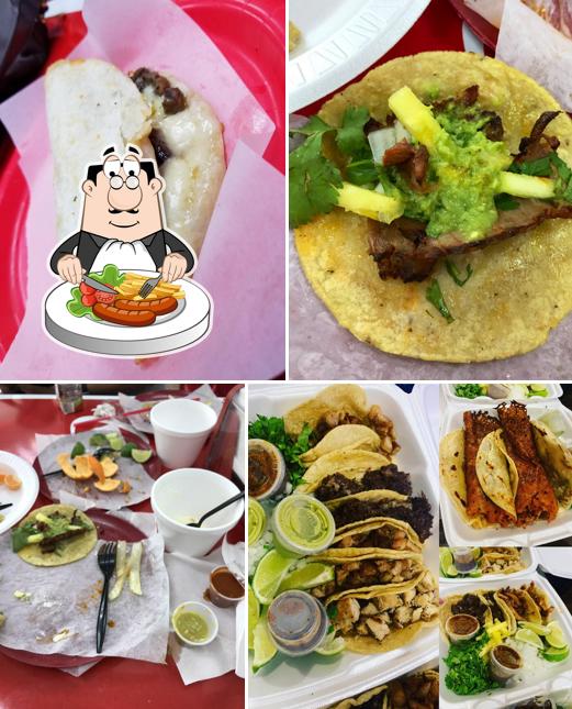 Chilangos Tacos
