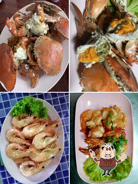 ถ้ำไทรซีฟู้ด ป้าสัมฤทธิ์