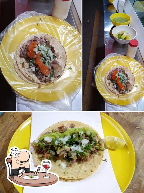 Tacos De Cabeza Chavez