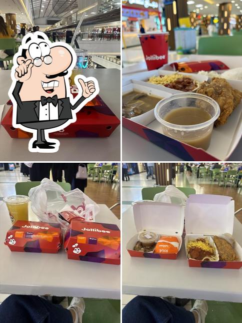 Jollibee (Riyadh Gallery Mall) Blue Line - King Fahad District
