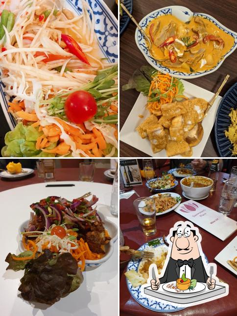 Saowanee's Place Thai Restaurant