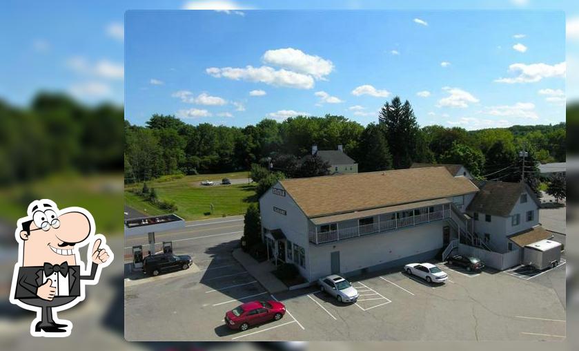 Cafe at Stratham Village Market