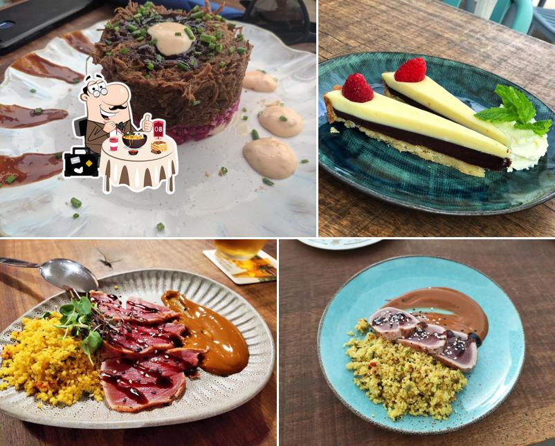 Boaty's Tapas Café