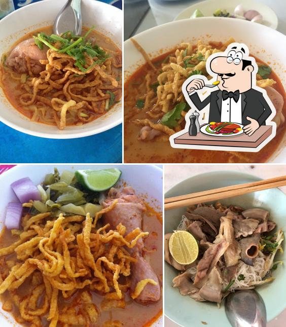 ข้าวซอยนกน้อยแม่หล่าย