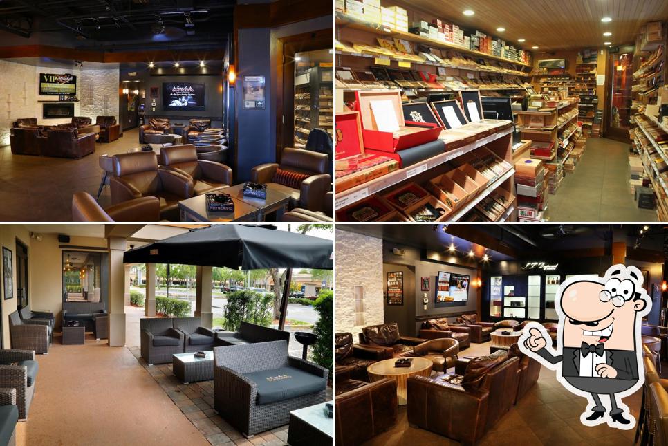 Casa de Montecristo Cigar Lounge & Bar
