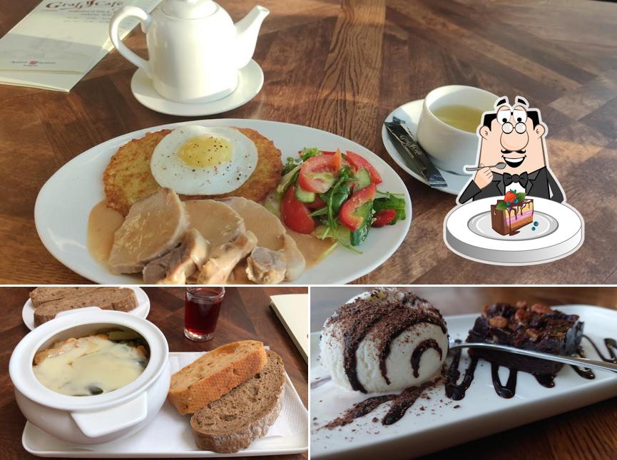 Шоколадный торт в "Граф Кафе"