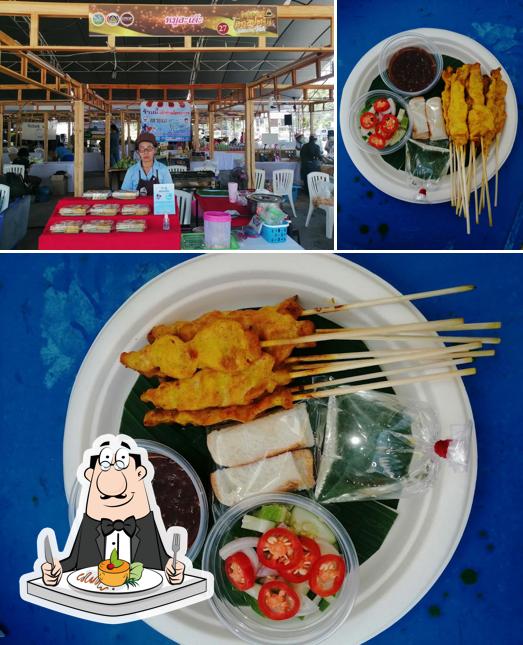 ร้านหมูสะเต๊ะ ซอย2 ต.หัวเดียด