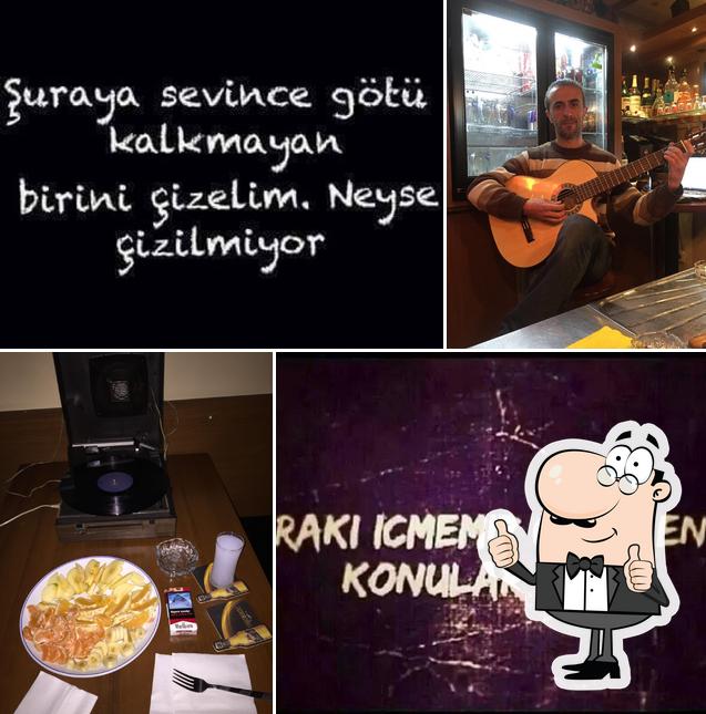 Dolpin Cafe&Bar
