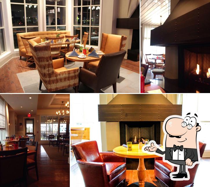 Broad Table Tavern