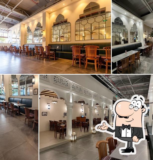 Al Fanar Restaurant & Cafe‎