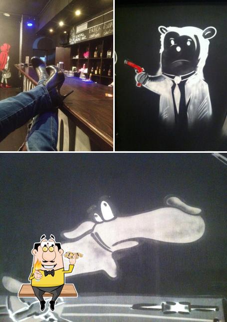 BLACKROOM