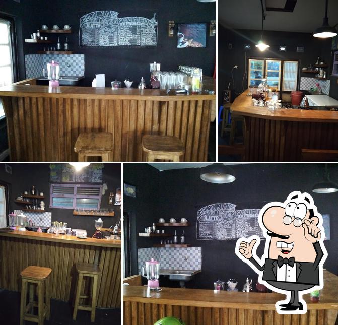 Muji Jaya Seafood & Coffee
