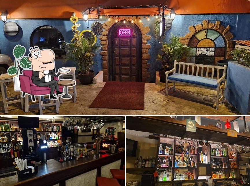 Shelby's Bar