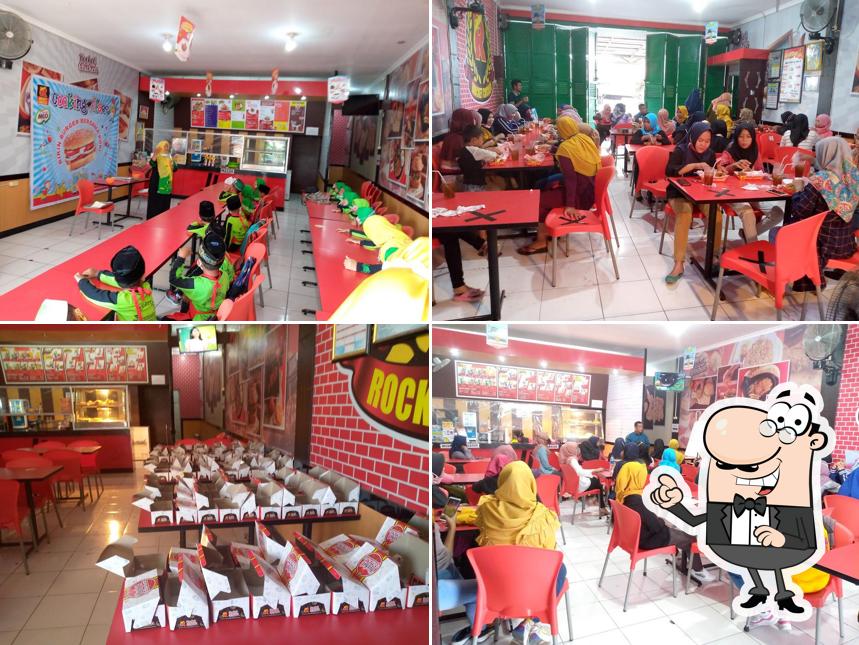 Rocket chicken karangawen